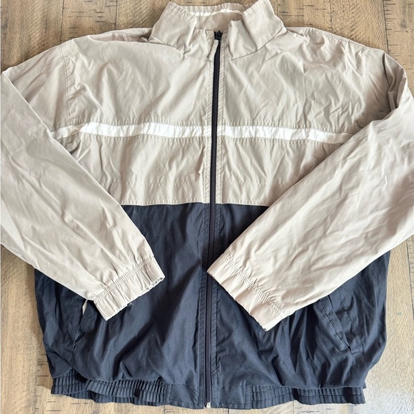 Tan and Black Windbreaker Jacket with Full-Length Zipper - Picture 1 of 8